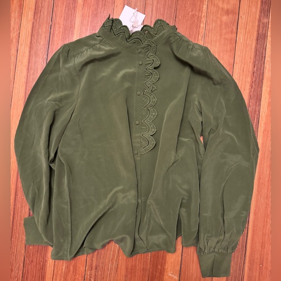 Sézane NWT Chlo Blouse in Olive Green Size 40/US 8 - Picture 3 of 4